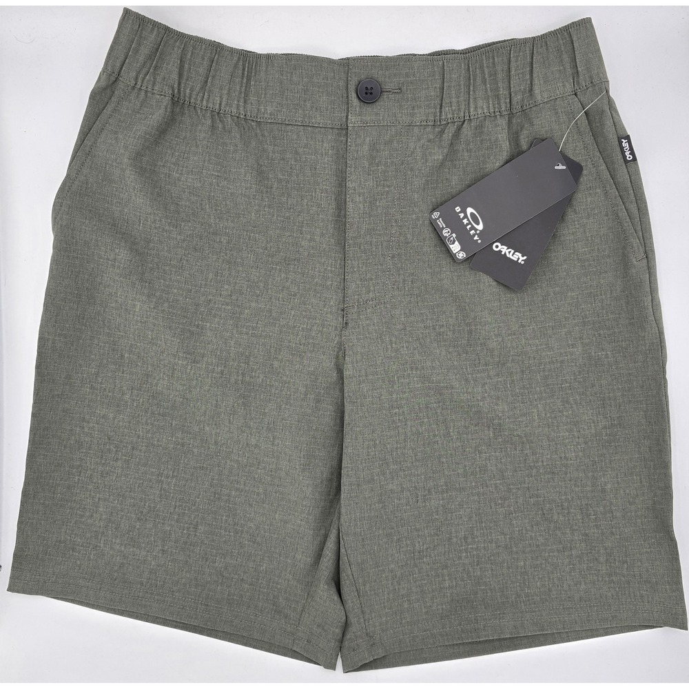 NWT Oakley Men's Adventure Chino Short 19'' - Color‎ Green - Size 30